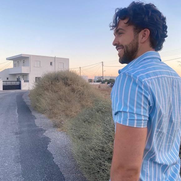 Meet your Posher, Ben - Picture 1 of 1